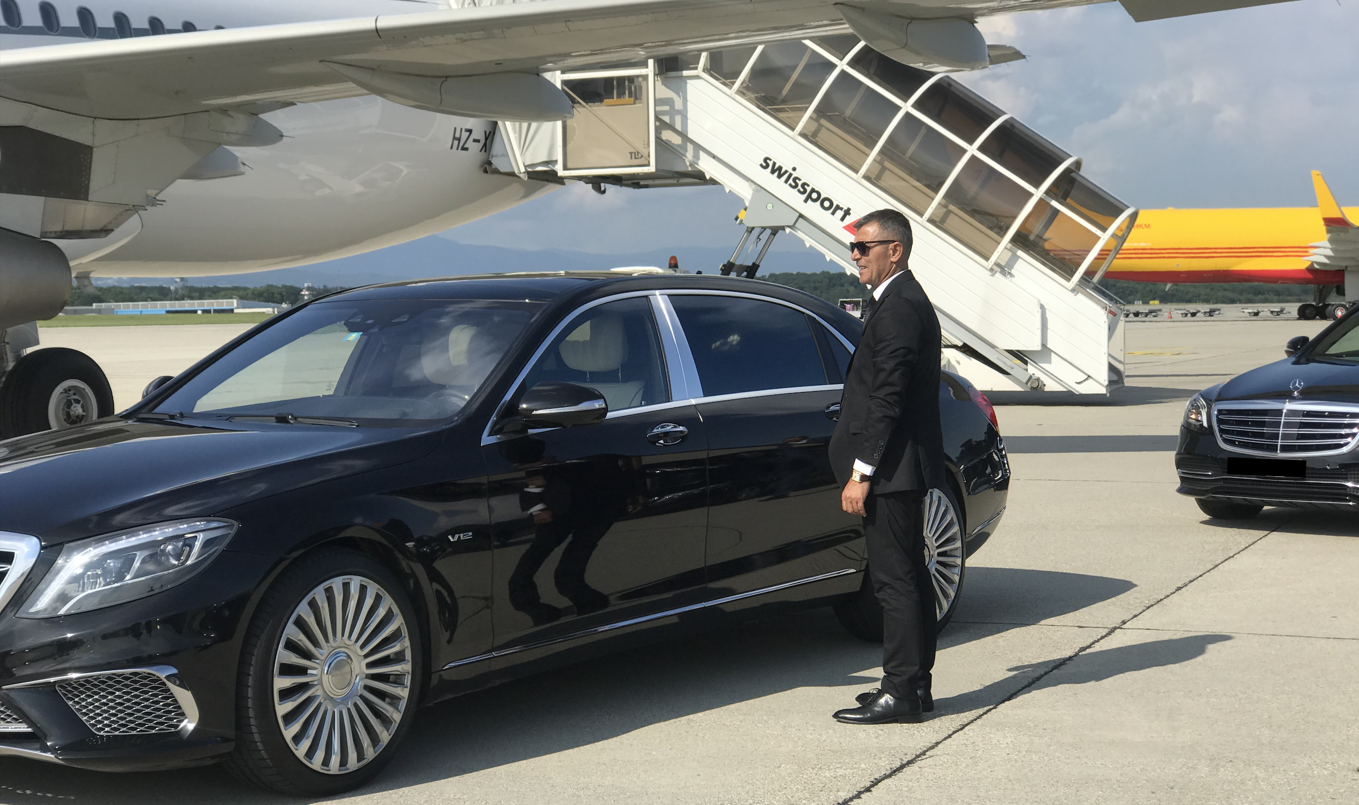 Basic elements of a luxury chauffeur service